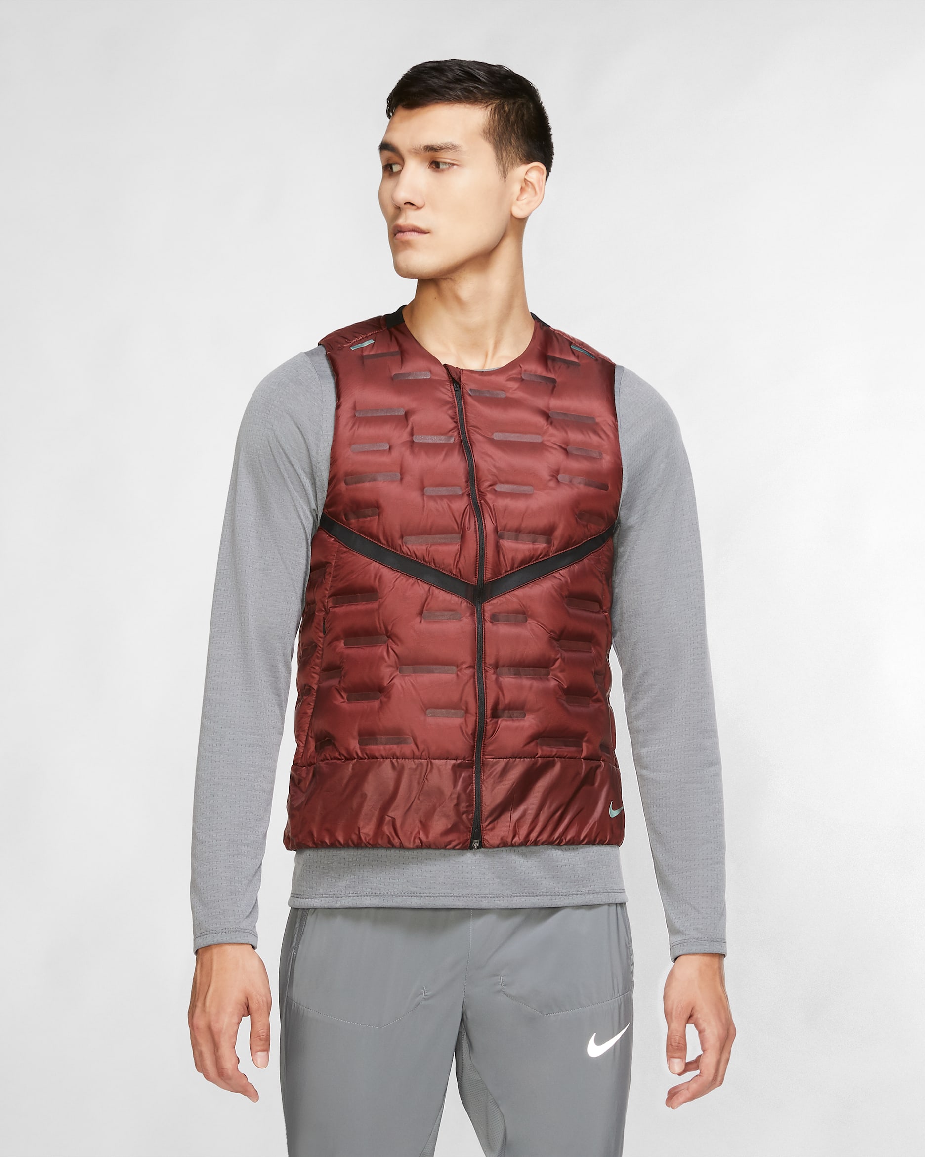 Nike AeroLoft Men's Running Gilet. Nike SK